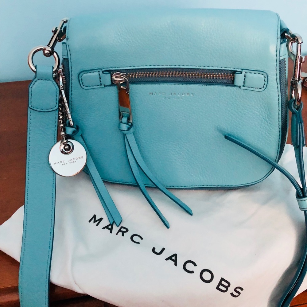 Crossbody bag